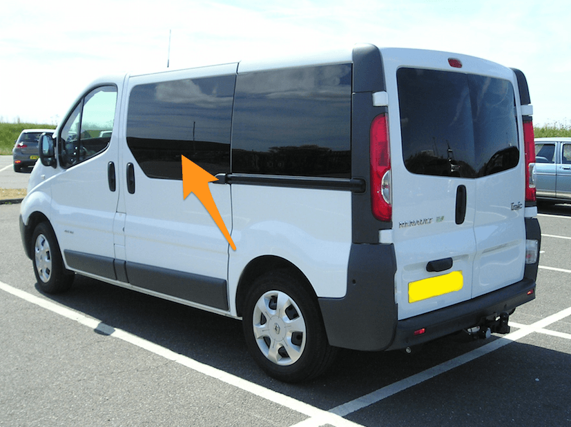 Renault Trafic N/S/F Fixed Window in Privacy Tint